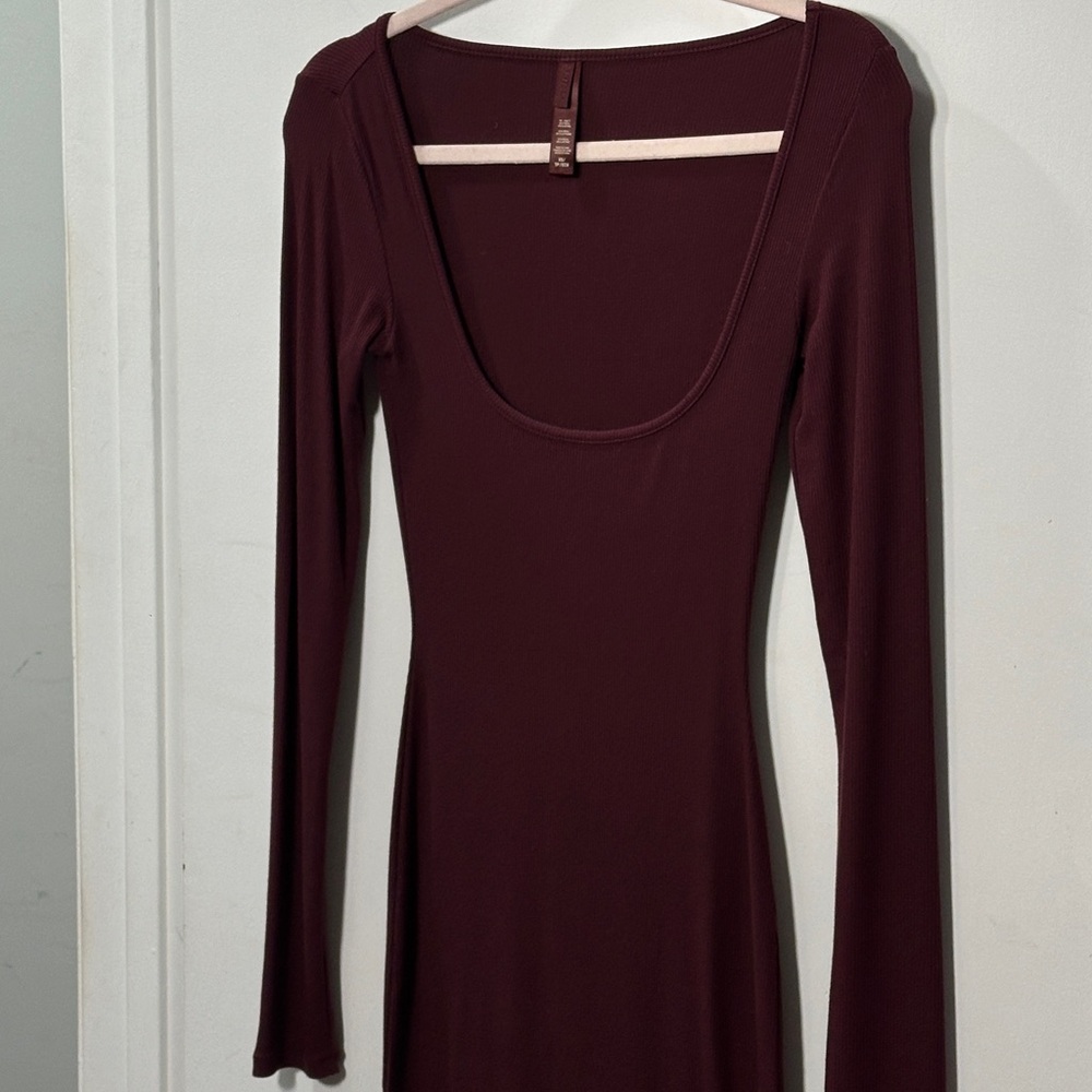 SKIMS Wine Ribbed Soft Lounge Maxi Dress XS